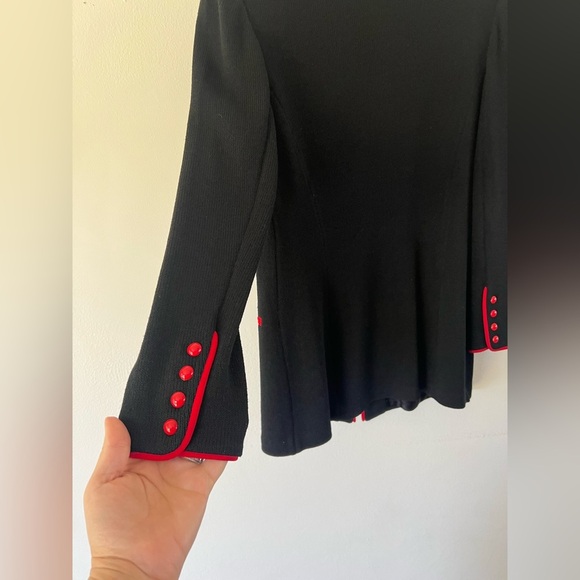 St. John Collection Santana Knit Black & Red Long Jacket & Pants Suit Set Size 6 - Picture 10 of 16